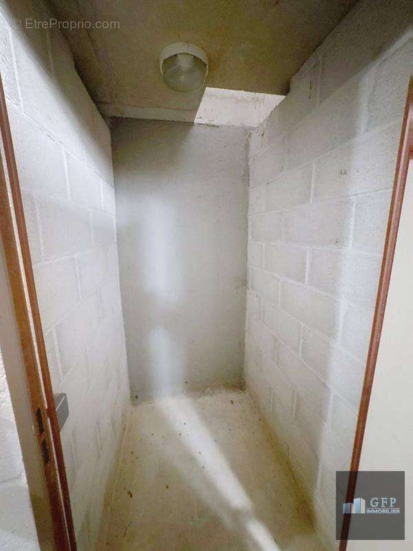 Appartement à BORMES-LES-MIMOSAS