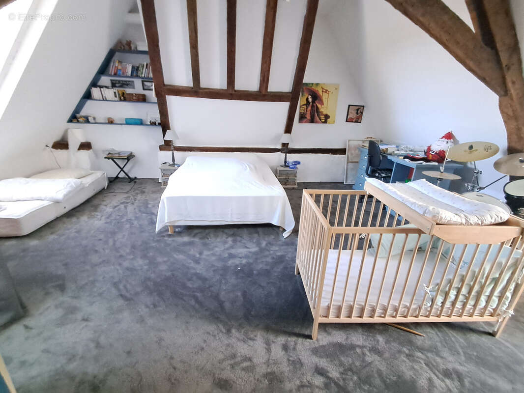 Maison à CHATEAU-GONTIER