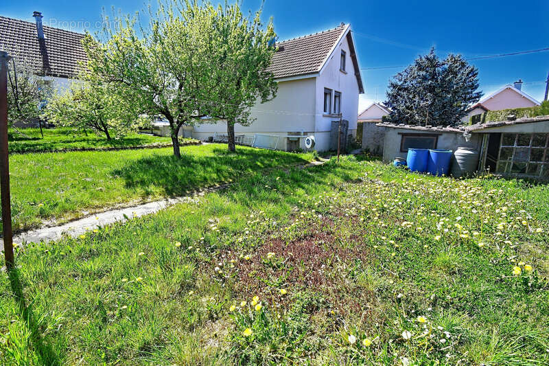 Maison individuelle au calme – 3 chambres – garage – terrain 6 ares - photo 2