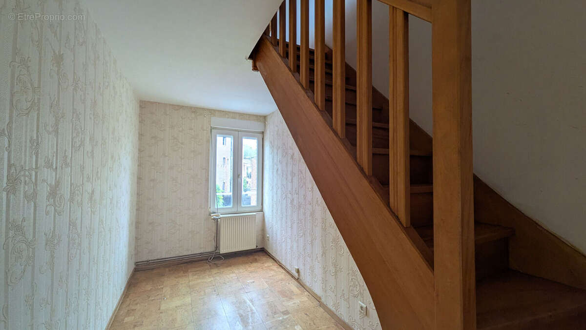 Maison Bohain En Vermandois 4 pièce(s) 100 m2 - photo 8