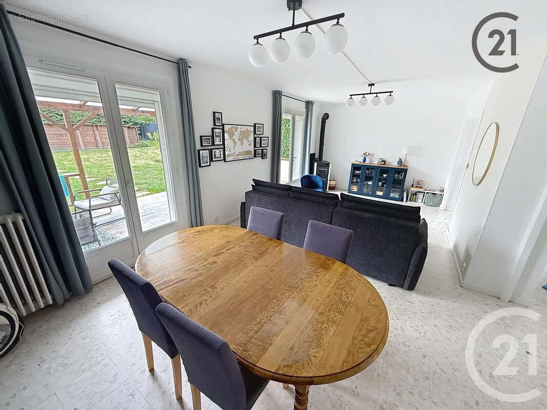 Maison à SAINT-GEORGES-SUR-BAULCHE