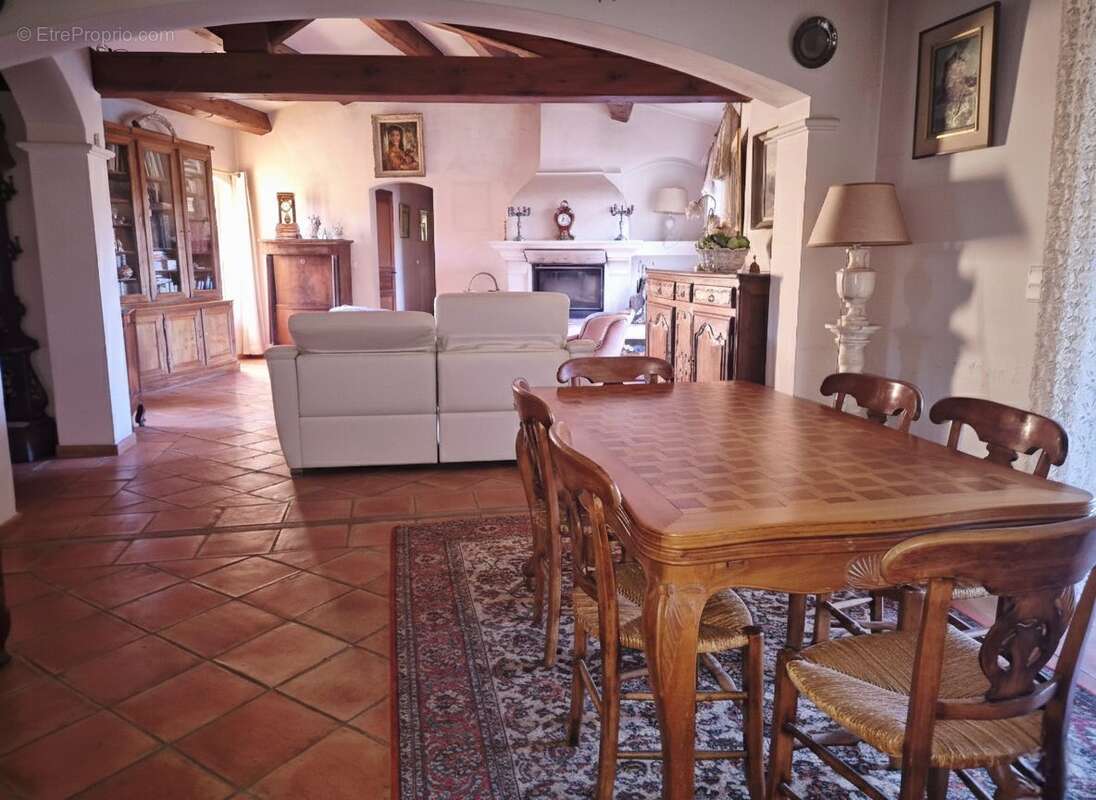 Maison à PLAN-DE-LA-TOUR