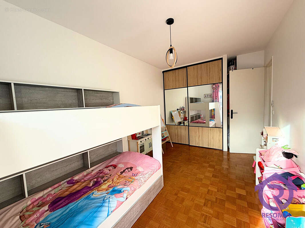 Appartement à CHATILLON