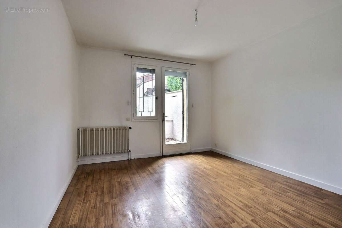 Maison 144 m² à Romagnat  - photo 8
