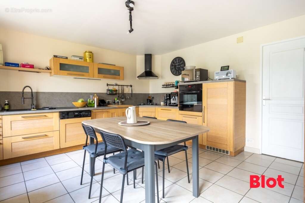 Maison à PLELAN-LE-PETIT