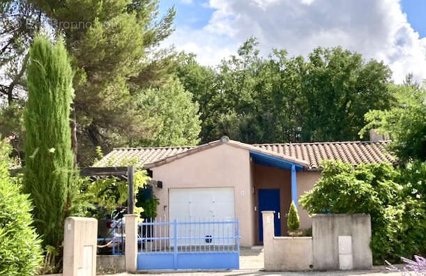 Maison à VAISON-LA-ROMAINE