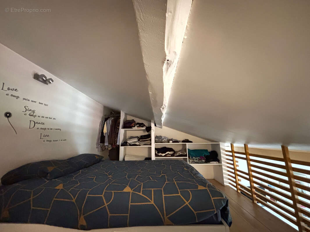 Appartement à SAINT-ETIENNE