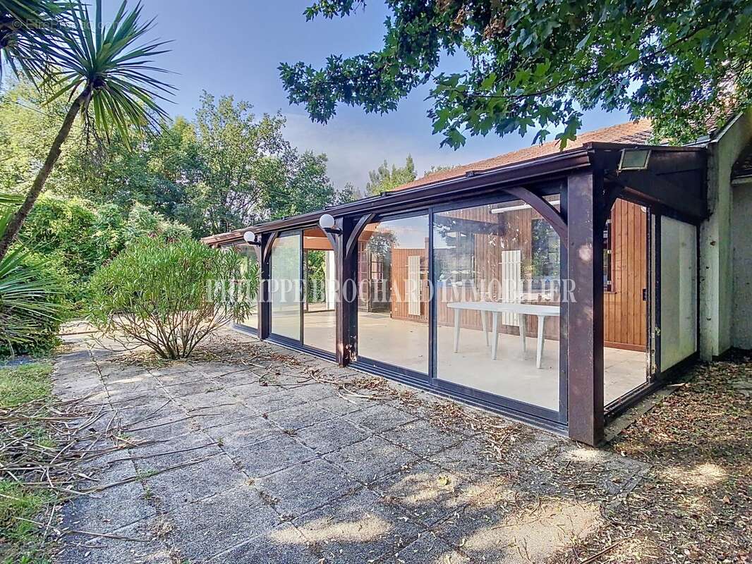 Maison à MOUTIERS-SUR-LE-LAY