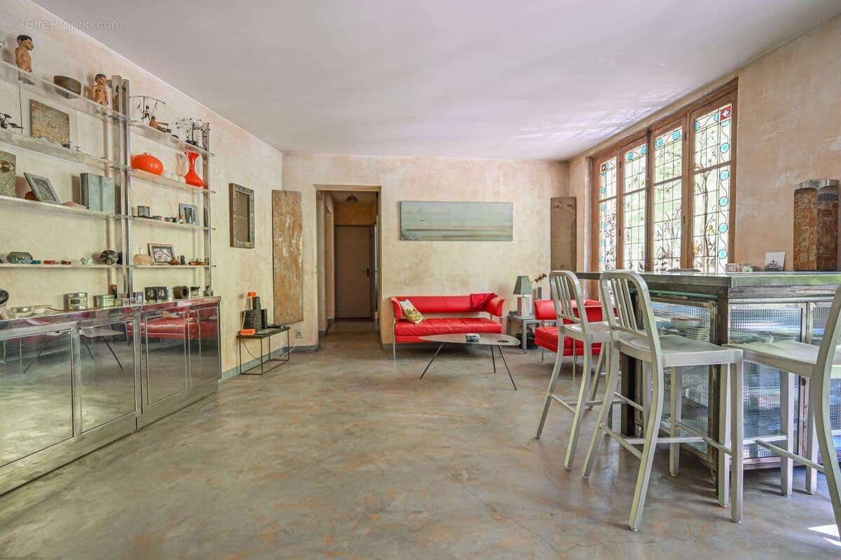 Appartement à PARIS-20E