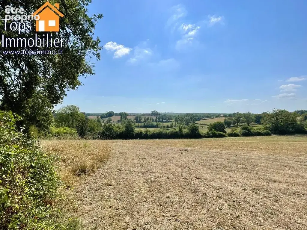 Corps de ferme en pierre avec dépendances et terrain de 3 hectares - photo 6