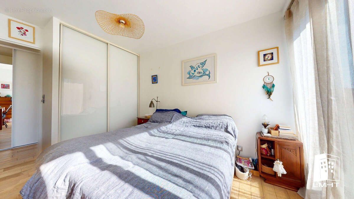 Appartement à PARIS-15E