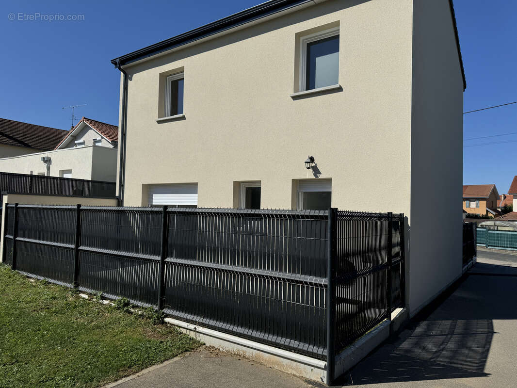 Maison à BLAINVILLE-SUR-L&#039;EAU