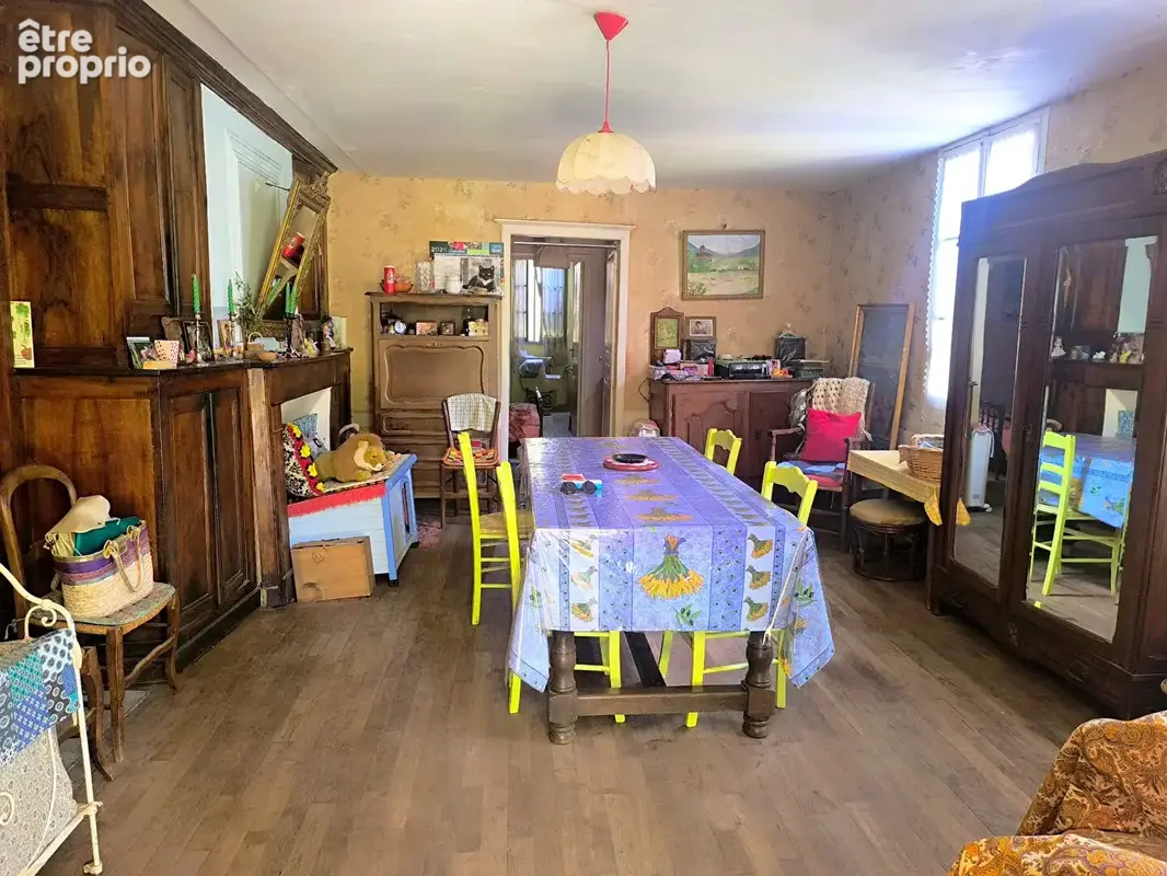 Maison et dépendances le long du Lot - photo 7