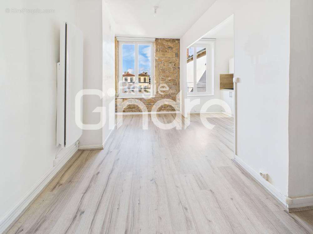 Appartement à LYON-4E