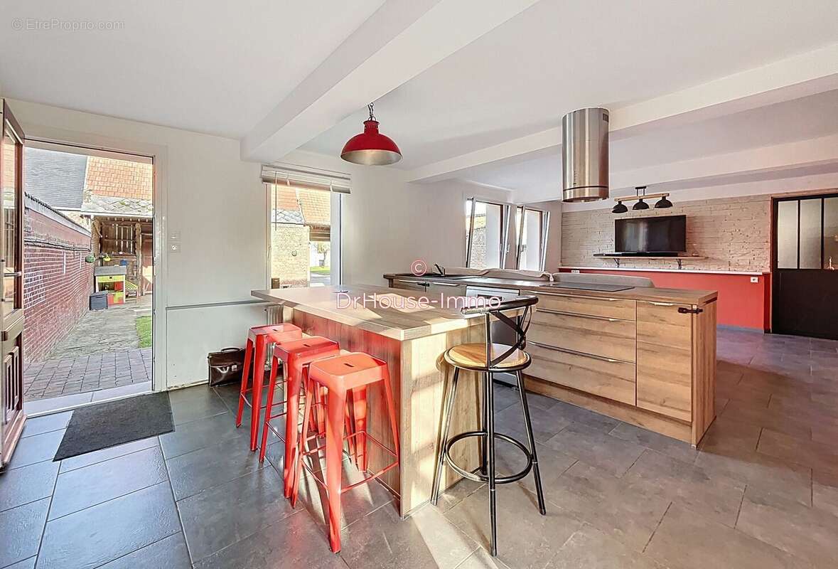 Maison 85 m² à Languevoisin-Quiquery  - photo 5