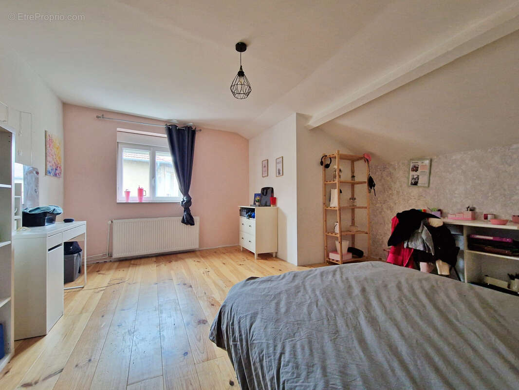 Maison à ESSEY-ET-MAIZERAIS