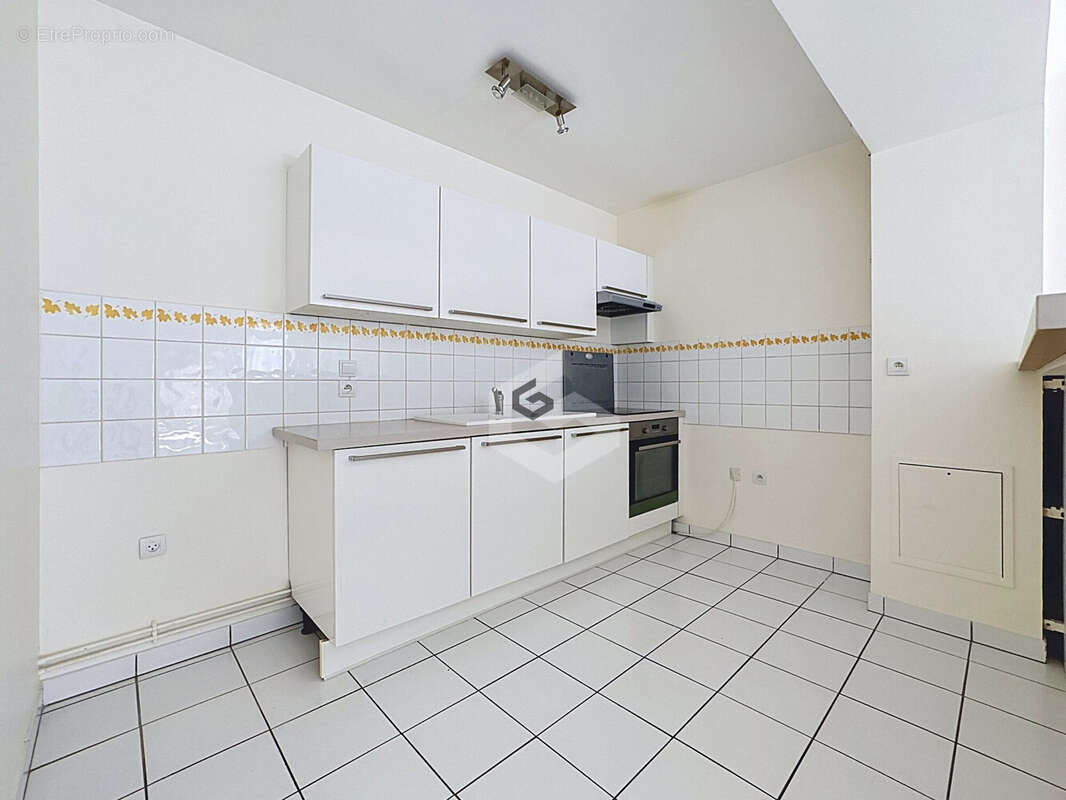 Appartement 53 m² à Reims  - photo 3