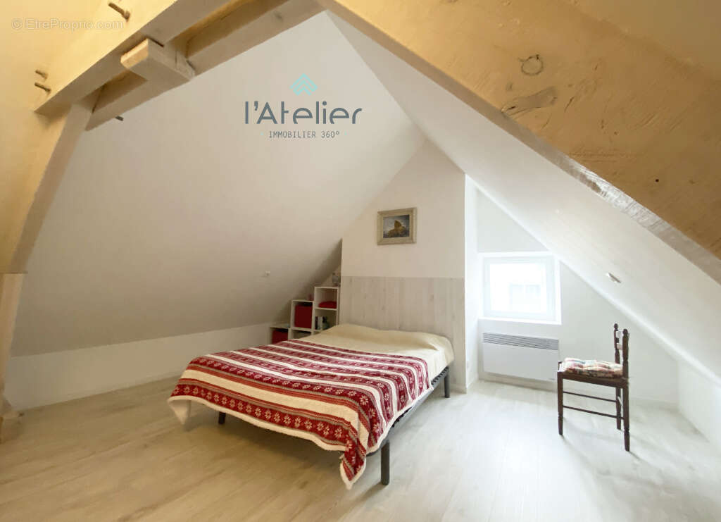 Maison à SARRANCOLIN