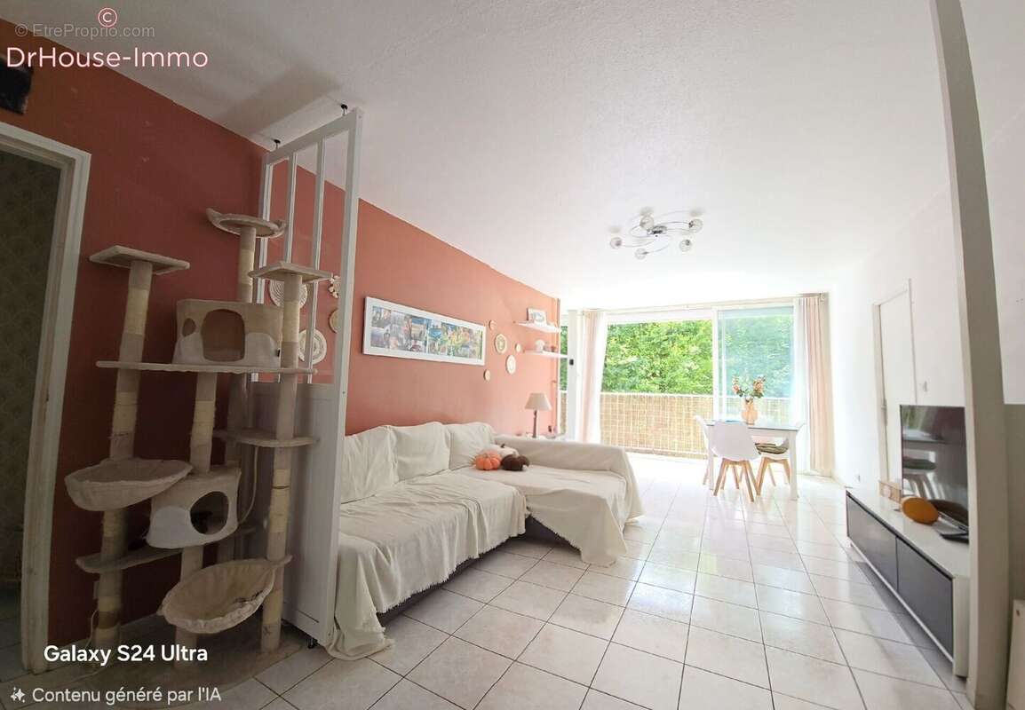 Appartement 89 m² à Saint-Etienne  - photo 12