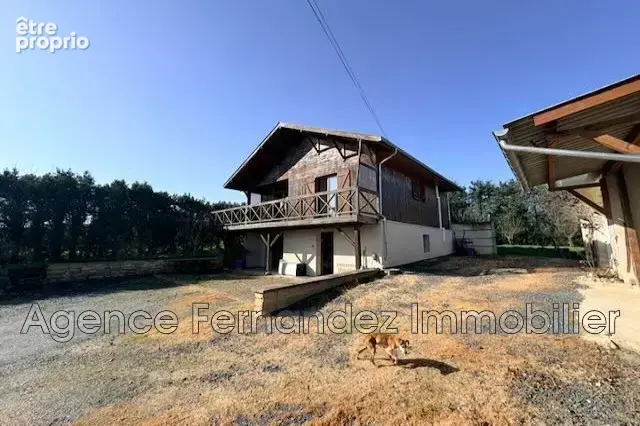 Maison à CHENAY-LE-CHATEL