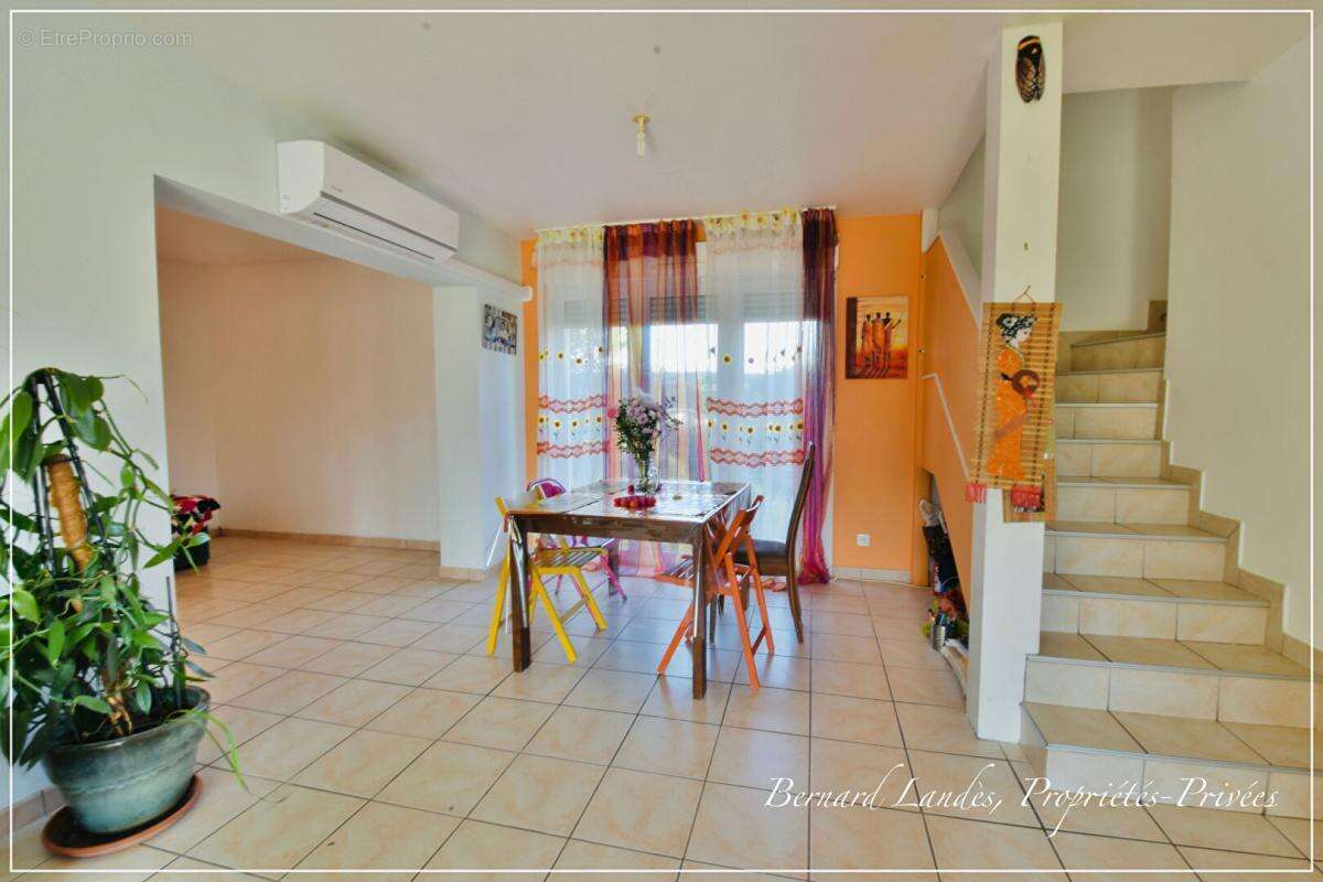 Maison à LABATUT