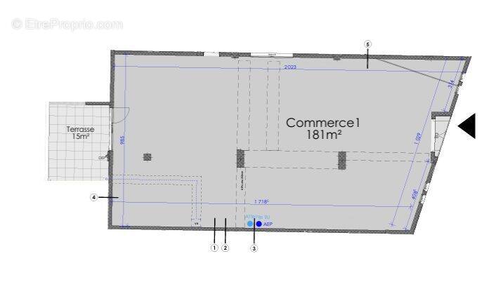 Commerce à LA RICHE