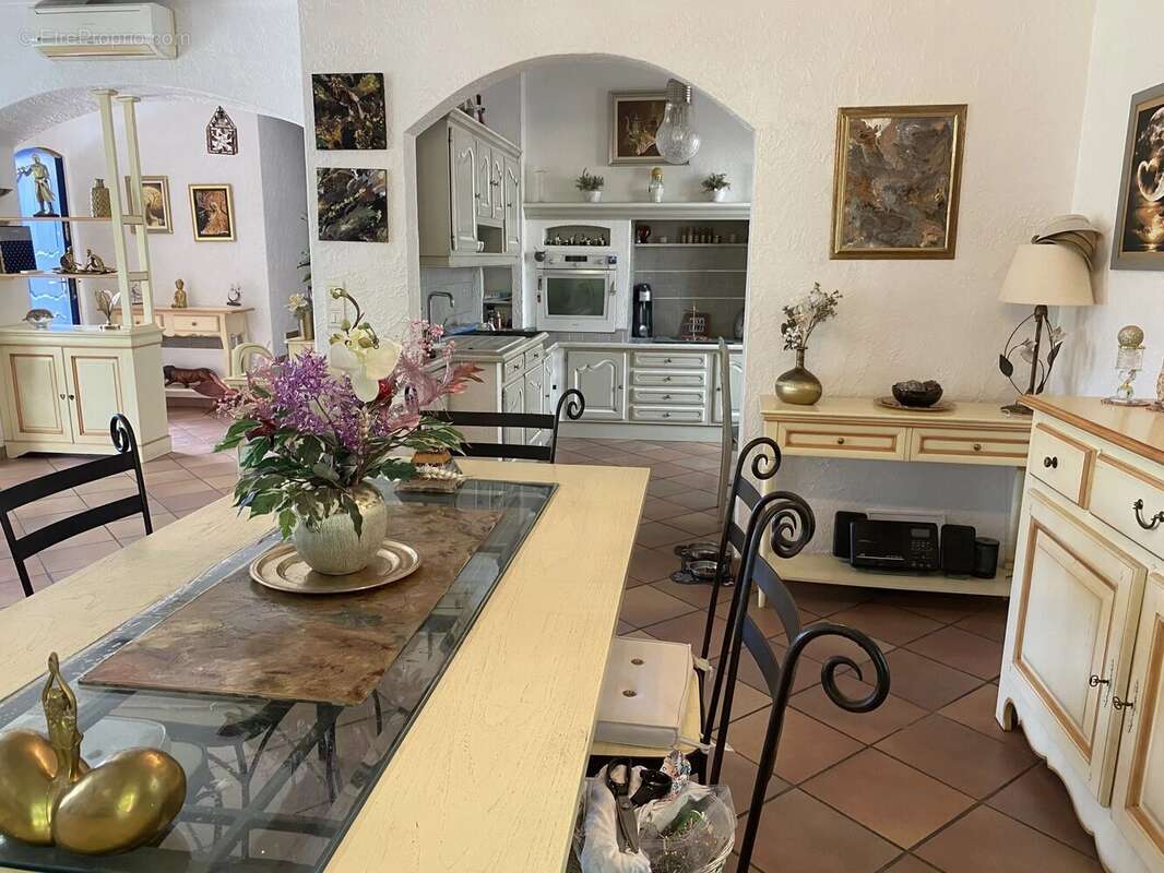 AURIOL VILLA  proche centre - photo 7