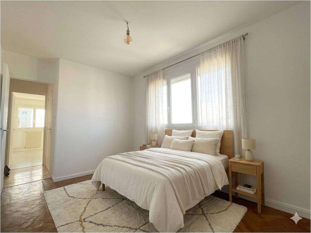 Appartement à REZE