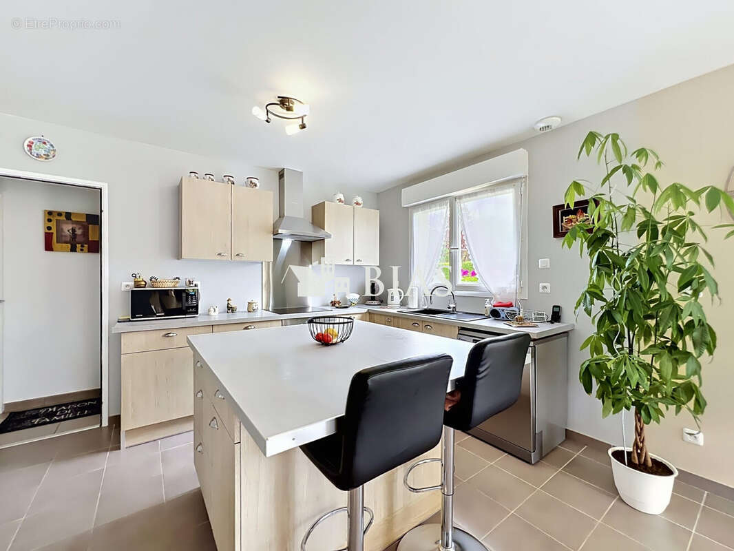 Maison 122 m² à Bernay  - photo 3