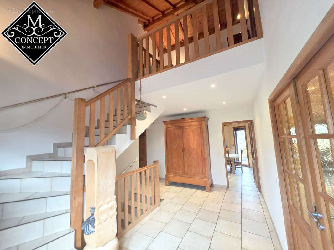 Maison à CHENE-EN-SEMINE
