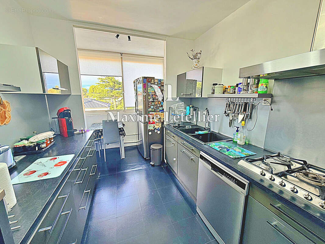 Appartement à MARSEILLE-12E