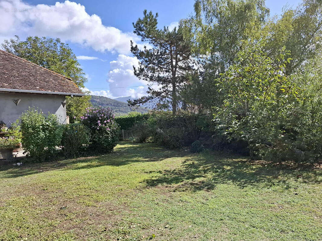 Maison à LES AVENIERES