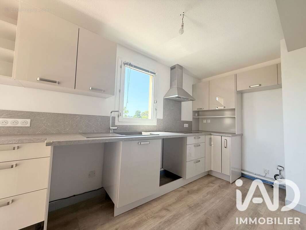 Appartement 67 m² à La Seyne-Sur-Mer  - photo 6