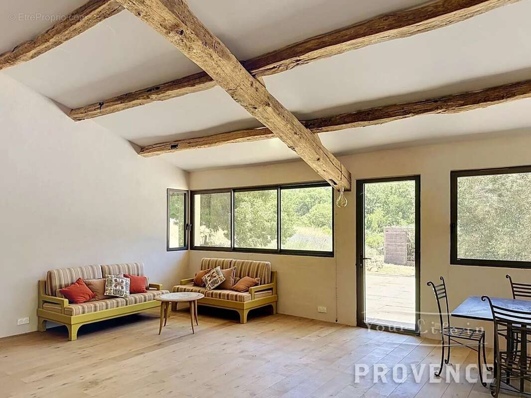 Maison à SAINT-ANTONIN-DU-VAR