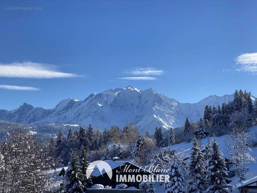 Appartement à COMBLOUX