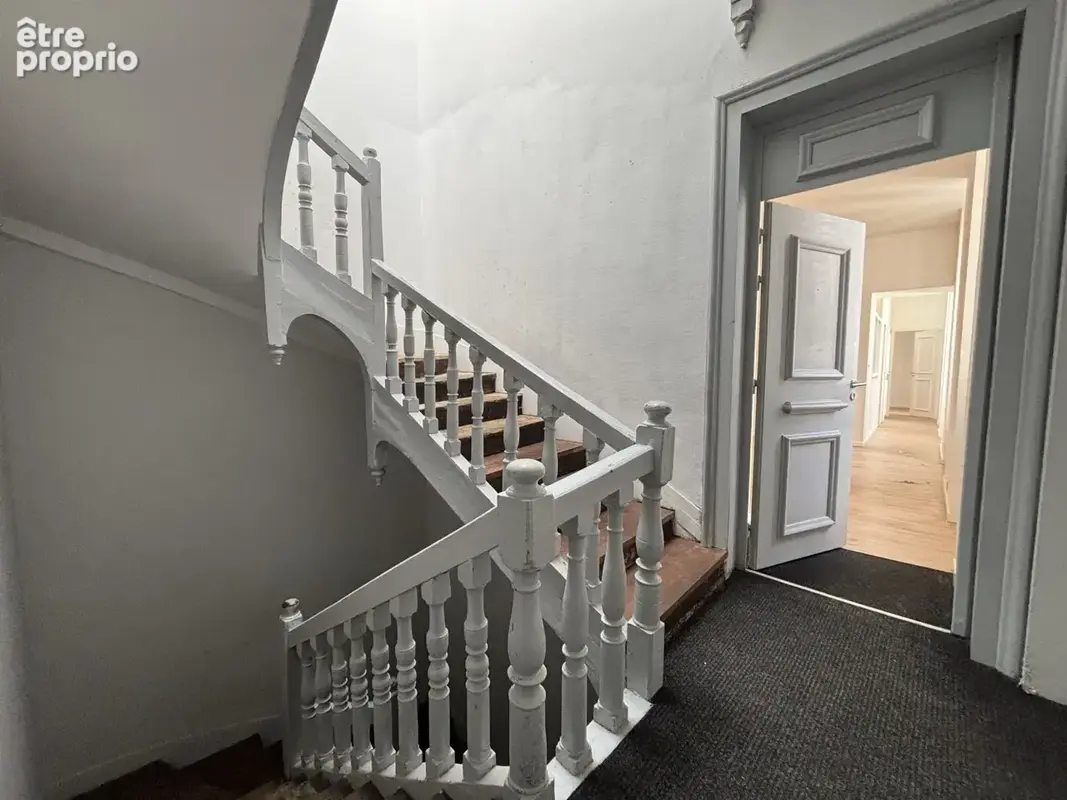 Appartement T3 51,4m2 au deuxième étage. Place Colbert - photo 6