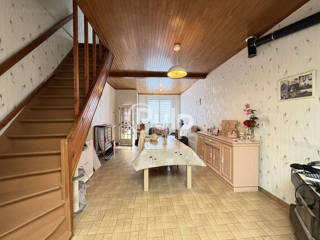 Maison à ARMENTIERES