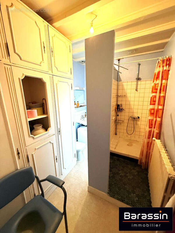 Maison à HEUGUEVILLE-SUR-SIENNE