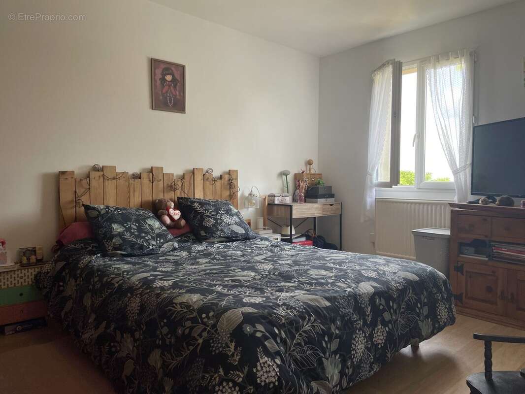 Chambre RDC - Maison à BONNETABLE