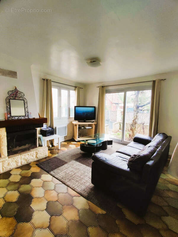 Maison à LE BLANC-MESNIL