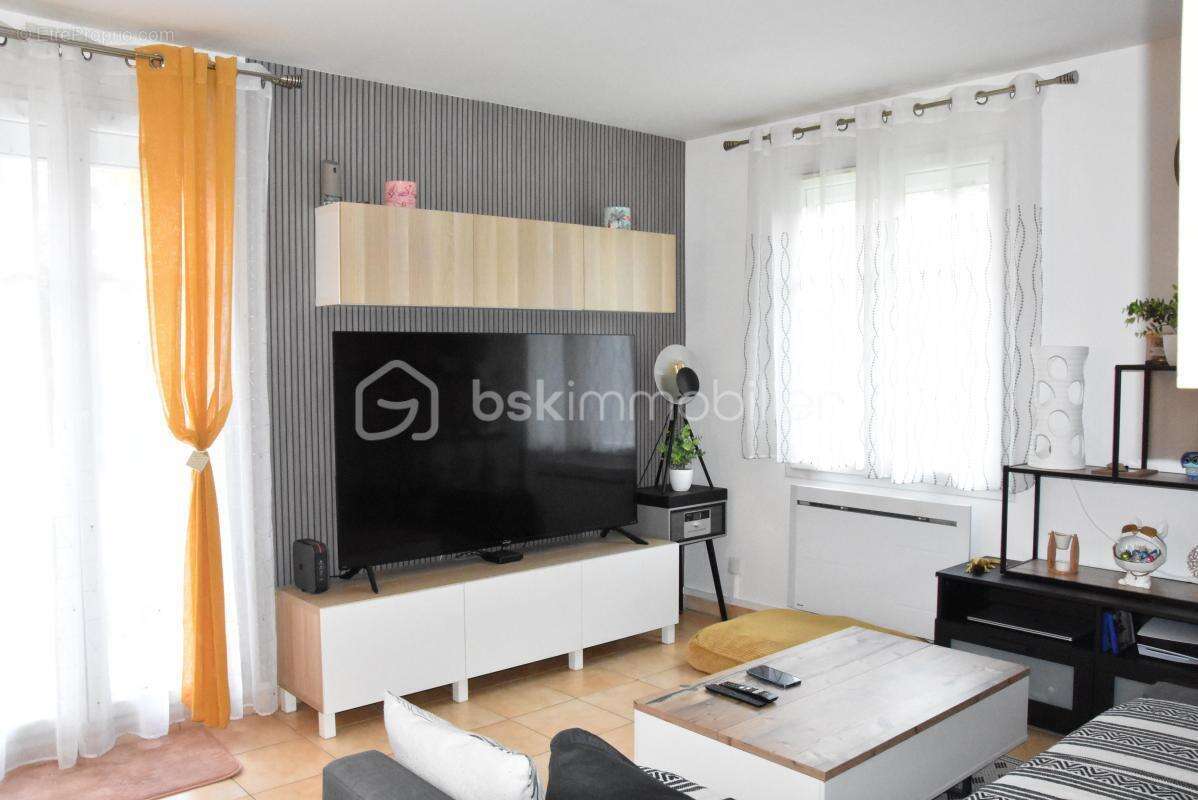 Appartement à LISSES