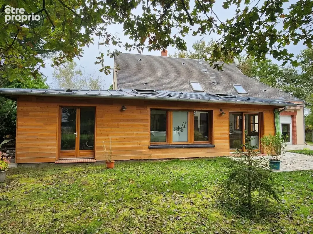 Maison 209 m² à Nogent-Sur-Vernisson  - photo 2