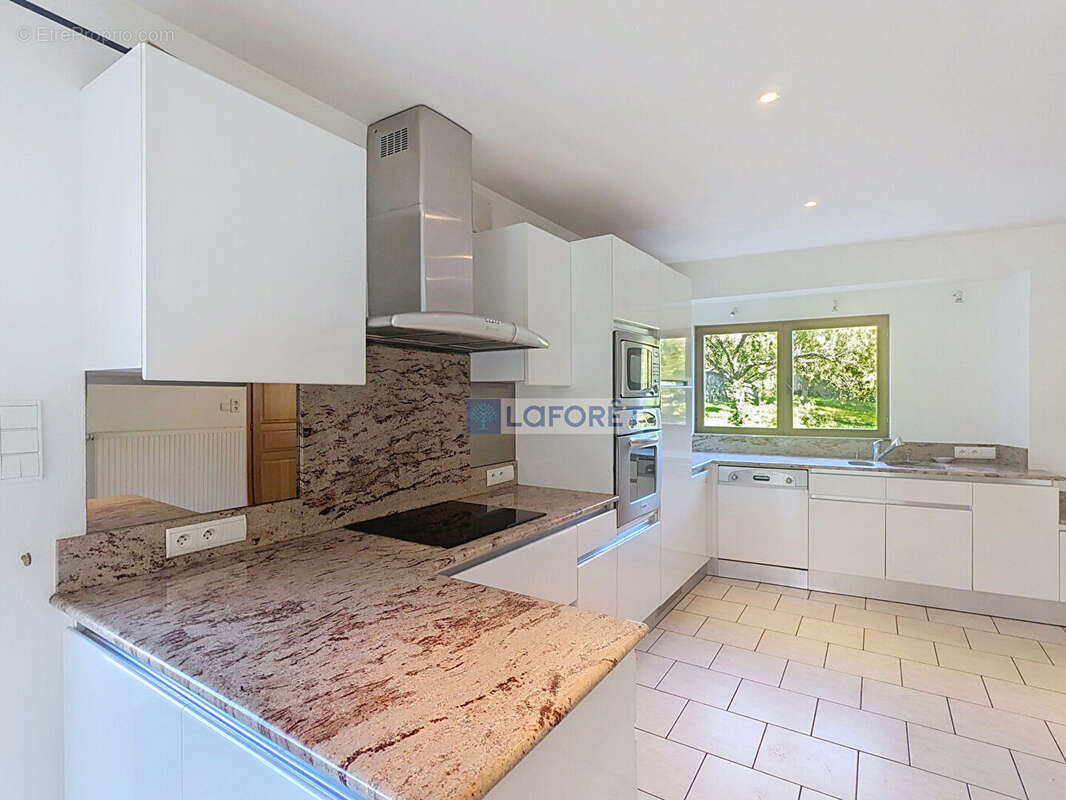 Maison à FRESNES-SUR-APANCE