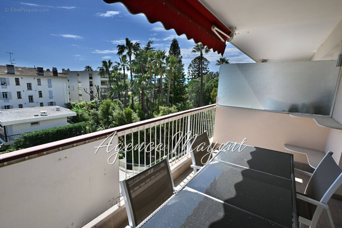 Appartement à CANNES