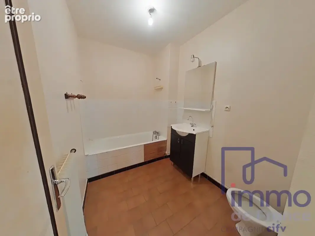 Appartement 2 pièces 41 m² à vendre à Le Puy-En-Velay (43000) - photo 7