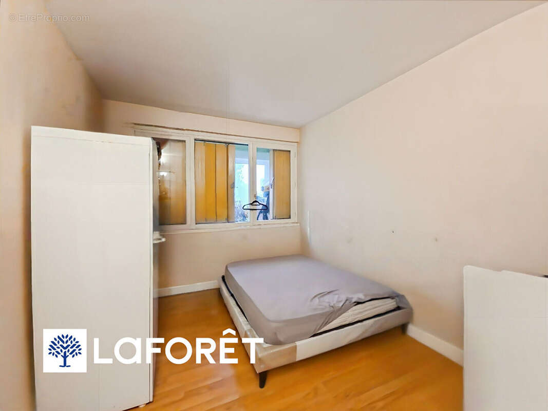 Appartement à RIS-ORANGIS