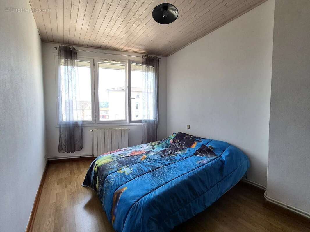 Appartement à CONDRIEU