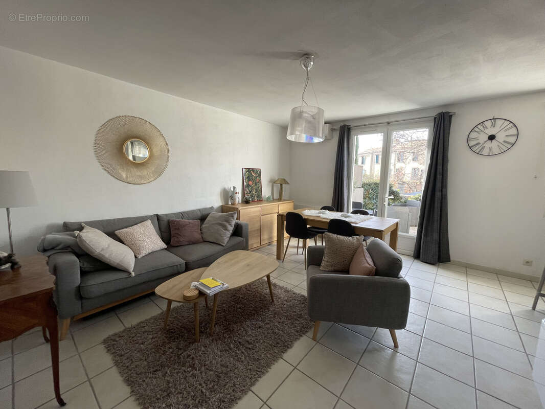Appartement à VAISON-LA-ROMAINE