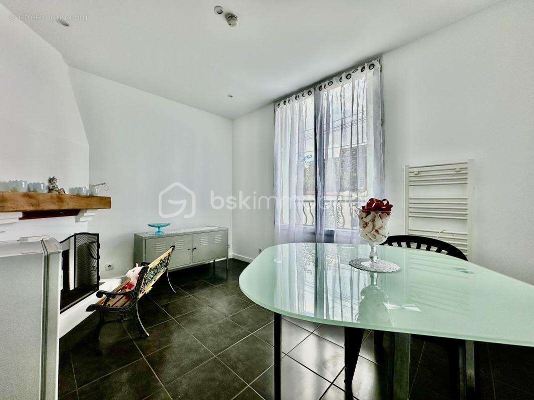 Maison à LE BOURGET