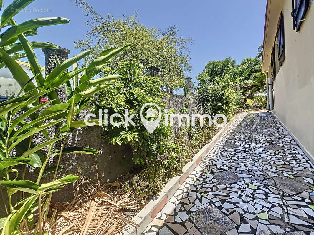 Maison à SAINTE-ANNE